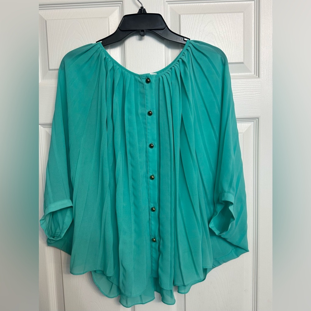 MM Couture Turquoise Elegant Button-Front Blouse